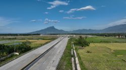 Tol Probolinggo-Besuki Rampung 100 Persen, Namun Operasi Masih Terganjal Tahap Akhir. 