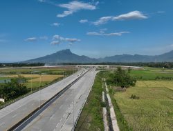 Tol Probolinggo-Besuki Rampung 100 Persen, Namun Operasi Masih Terganjal Tahap Akhir. 