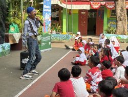 Kak Harris Bawa Semangat Literasi ke SDN Jati 01, Anak-Anak Antusias Ikuti Dongeng